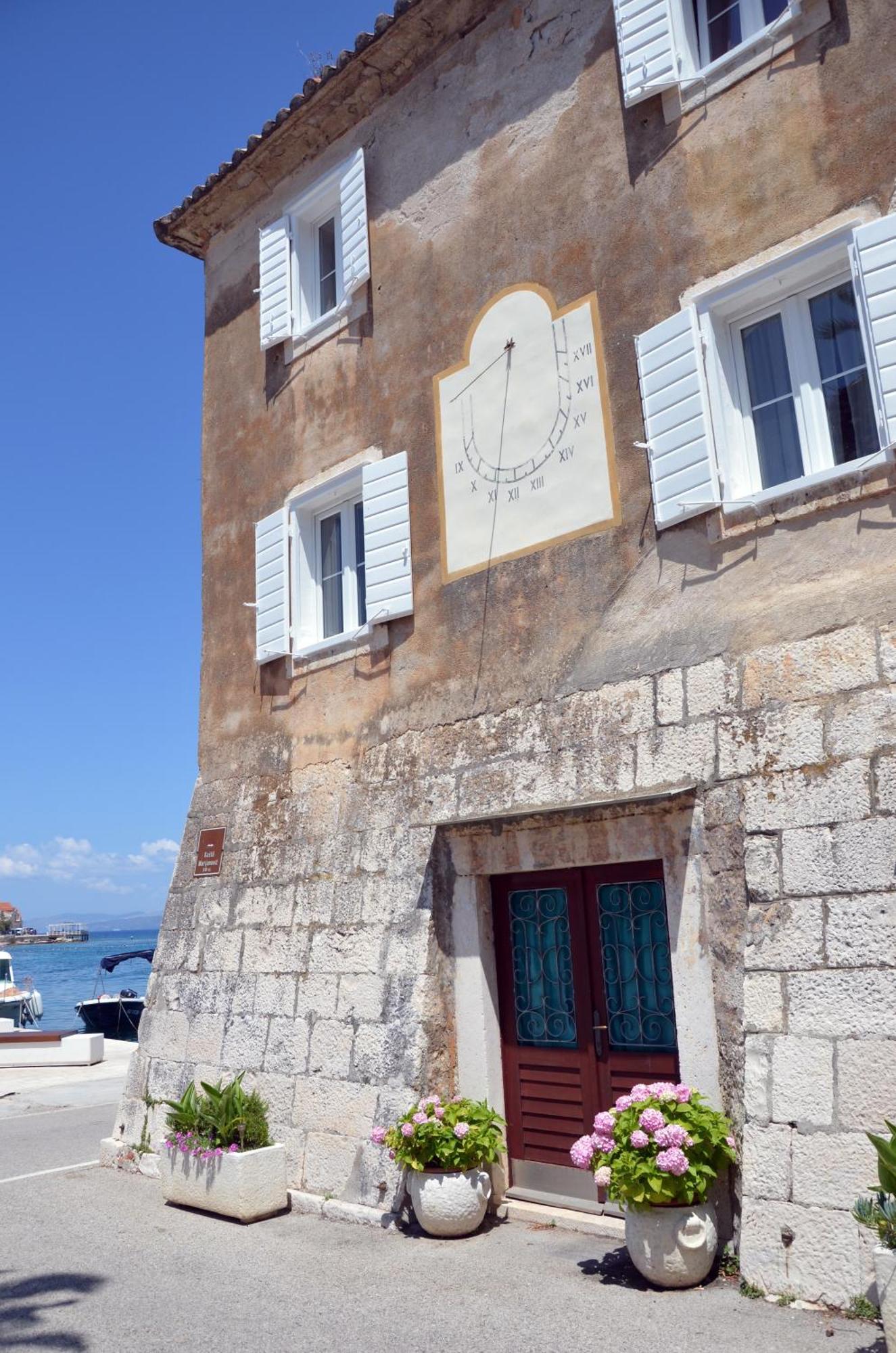 Castel Nonna Franka Sutivan Exterior foto