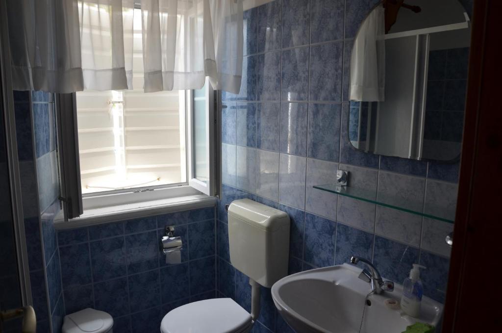 Castel Nonna Franka Sutivan Quarto foto