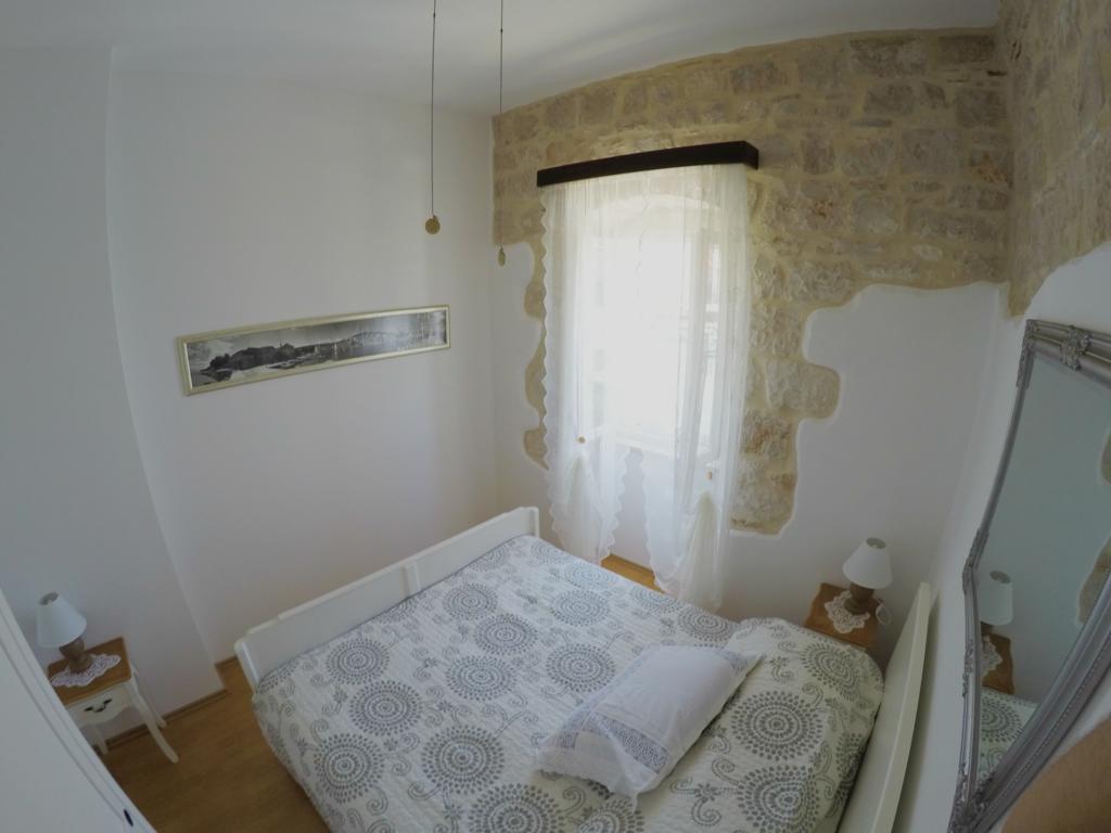 Castel Nonna Franka Sutivan Exterior foto