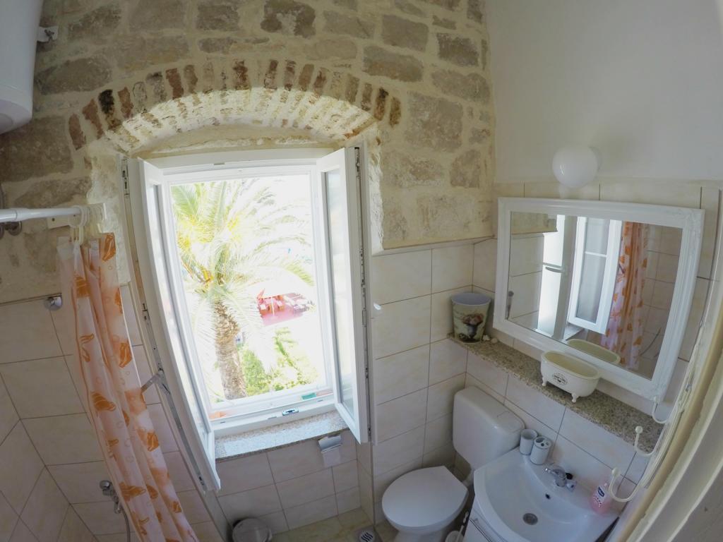 Castel Nonna Franka Sutivan Exterior foto